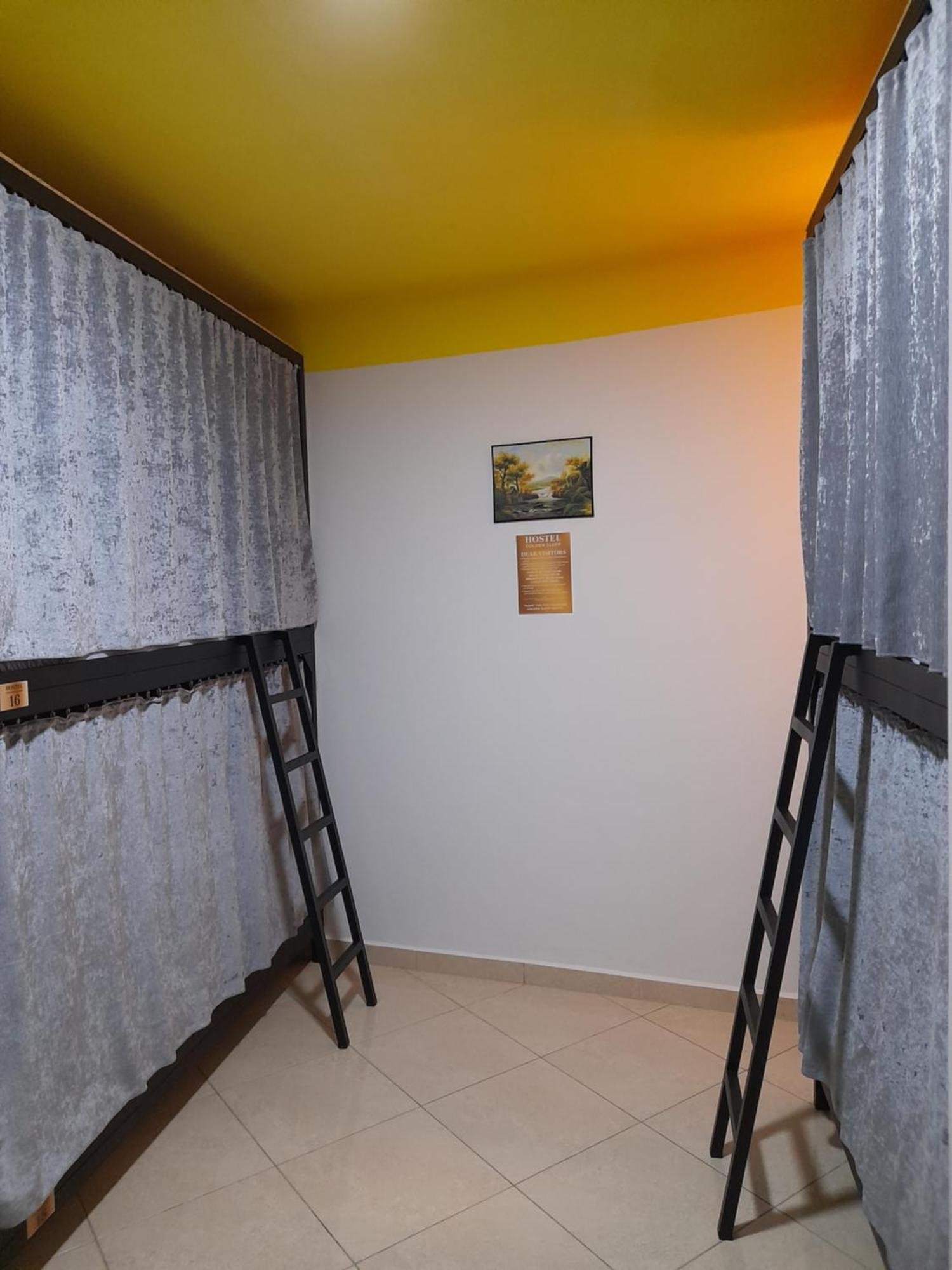 Golden Sleep Hostel Shkodra Exterior foto