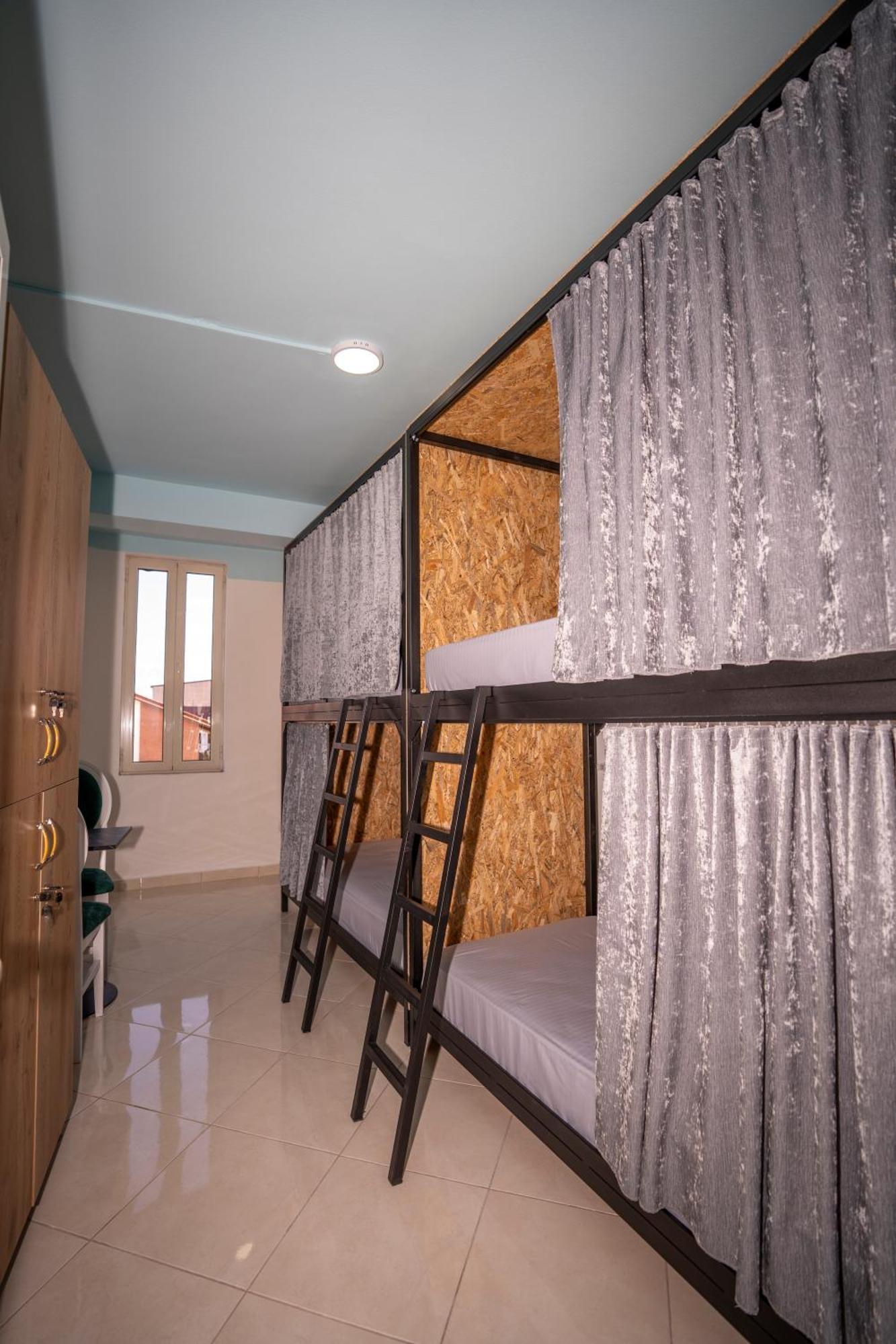 Golden Sleep Hostel Shkodra Exterior foto