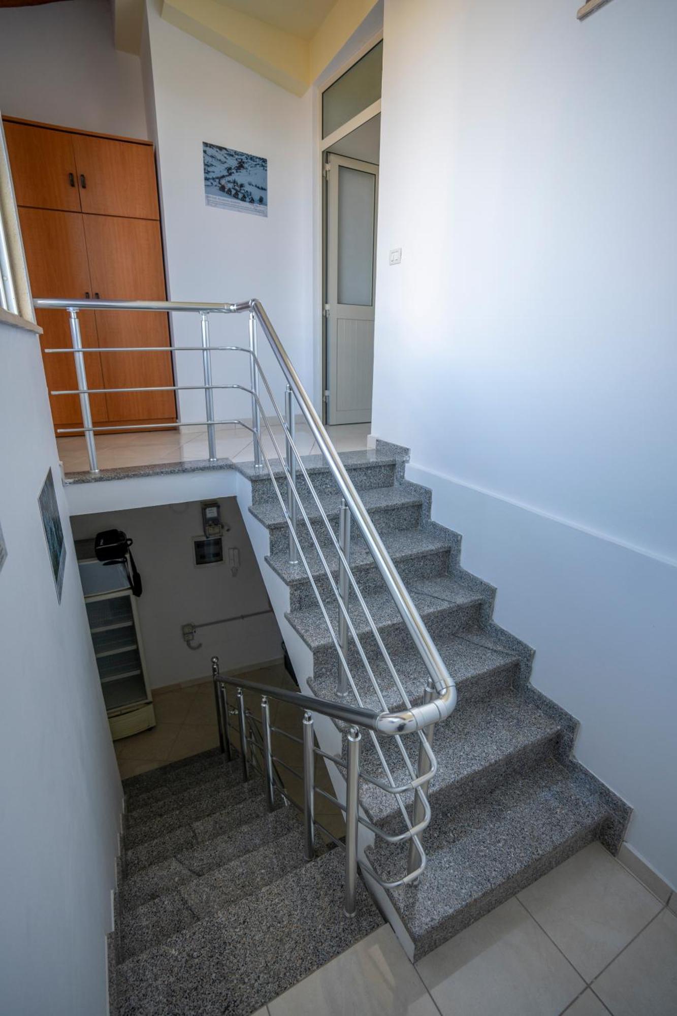 Golden Sleep Hostel Shkodra Exterior foto